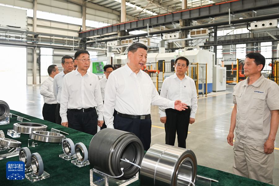 习近平在河南洛阳市考察调研